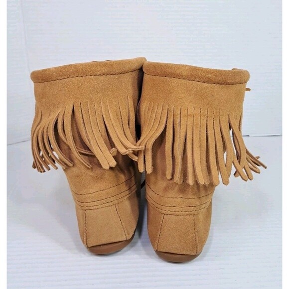 Minnetonka Women’s 10 Taupe Suede Fringe Lace Up Boots Boho Festival Hippie - Picture 4 of 9